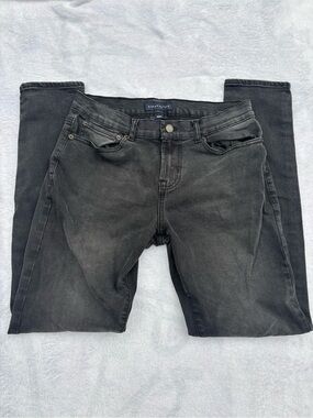 Aeropostale Men’s Slim Straight Jeans in Washed Black